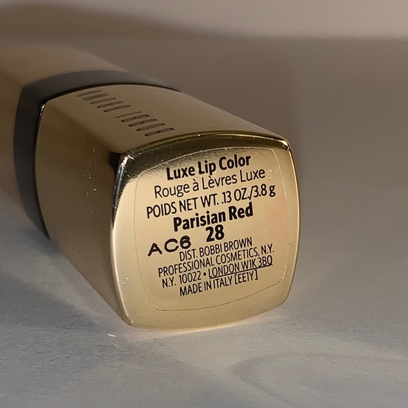 28 Parisian Red Bobbi Brown Luxe Lip Color - Picture 6 of 13